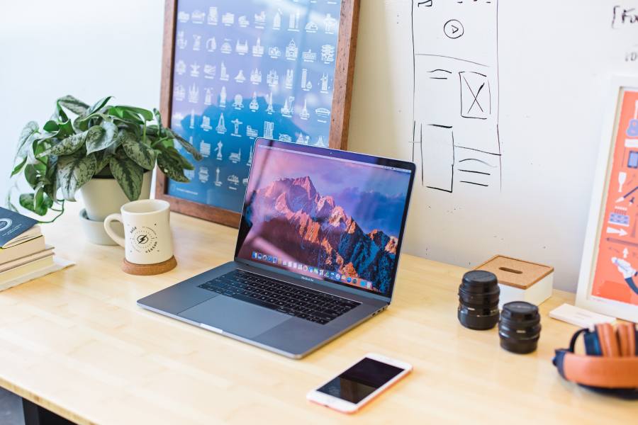 What are the Differences Between On-Premise, Hybrid and Online File Sharing